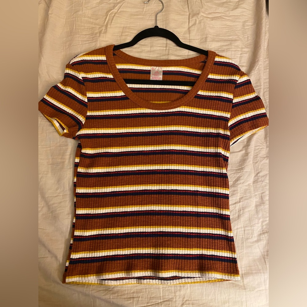 NOBO FITTED STRIPPED TOP